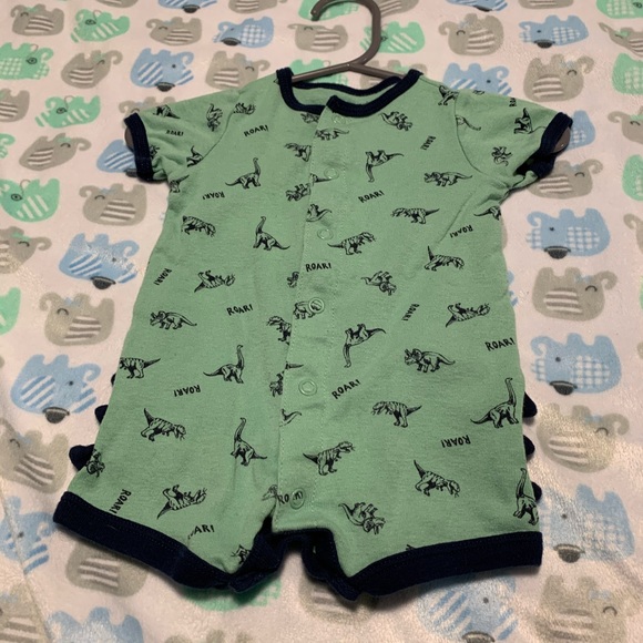 Carters Zip and Snap Rompers - Picture 4 of 5